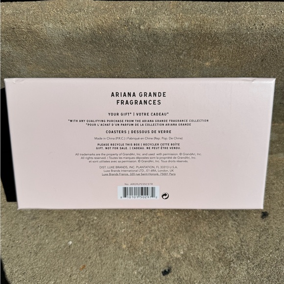 Ariana Grande Acrylic “Vinyl Record” Coaster Set (6) BNIB - Picture 4 of 4
